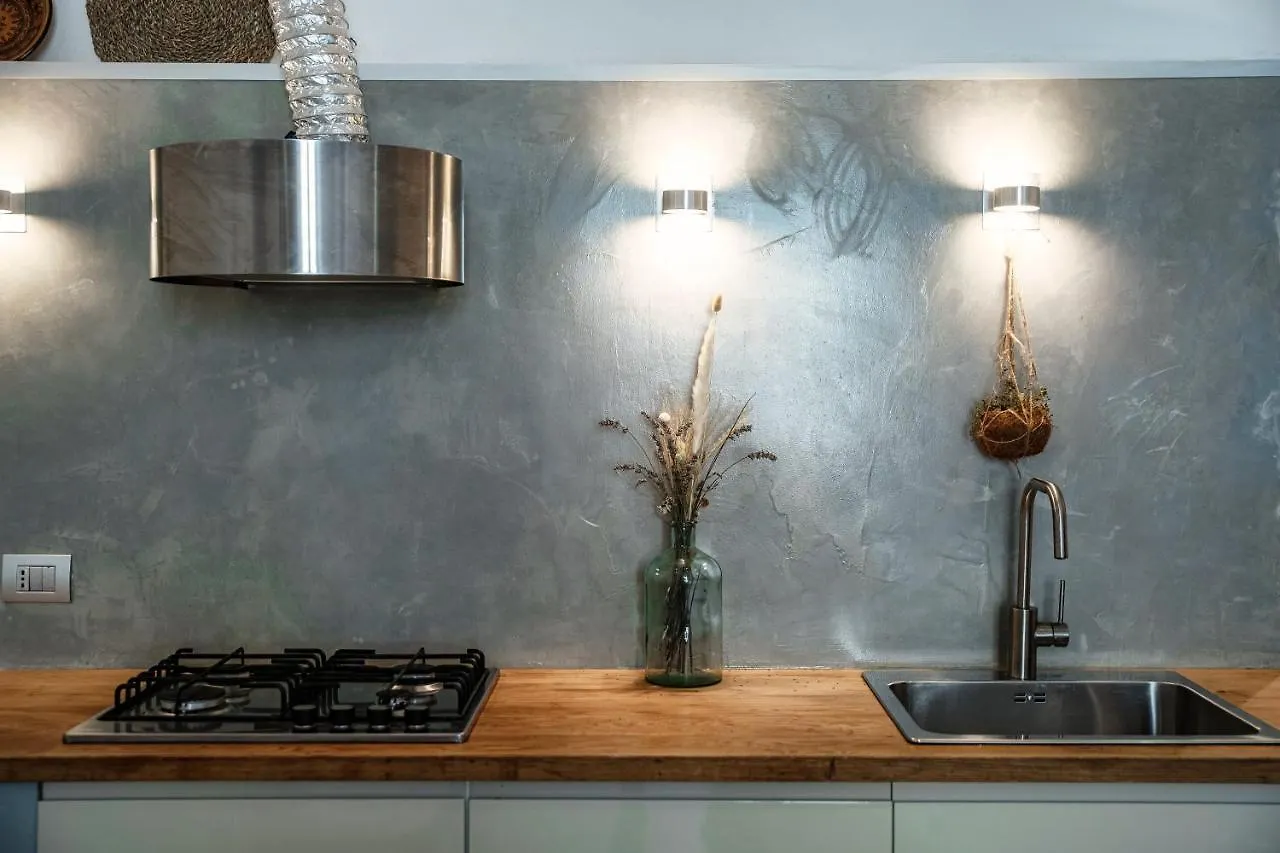 Il Nido Tra Le Mura - By Myhomeincomo Apartamento Como